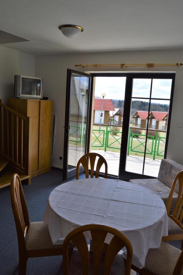 Camping V Raji - Palda Rovensko pod Troskami Extérieur photo