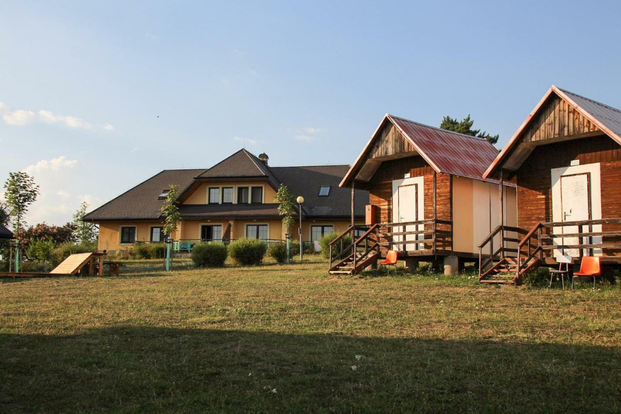 Camping V Raji - Palda Rovensko pod Troskami Extérieur photo